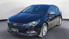 Nero Usata 2017 Opel Astra Business Tre volumi | 9500 € (Buon prezzo)