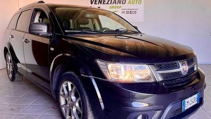Usata Fiat Freemont 140 CV (102 kW) 2012 Nero SUV