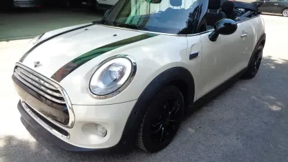 Usata Mini Cooper Cabriolet 136 CV (100 kW) 2017 Bianco Cabrio