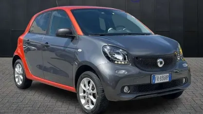 Usata Smart ForFour Passion 71 CV (52 kW) 2018 Arancione Utilitaria