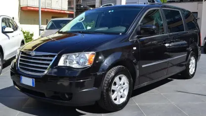 Usata Chrysler Grand Voyager Touring 163 CV (119 kW) 2011 Nero Monovolume