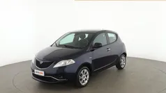 Blu Usata 2016 Lancia Ypsilon Gold Due volumi | 7899 € (Buon prezzo)