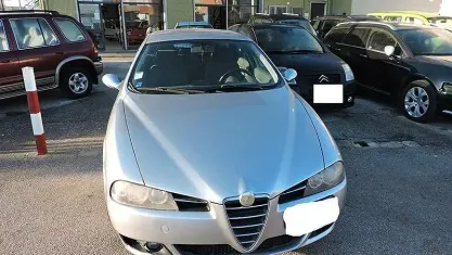 Usata Alfa Romeo 156 Exclusive 116 CV (85 kW) 2005 Grigio Station wagon