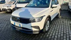 Bianco Usata 2021 VW Tiguan Life SUV | 25.490 € (Ottimo prezzo)
