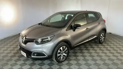 Occasion Renault Captur Zen 90 ch (66 kW) 2016 Gris SUV