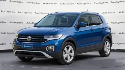 Usata VW T-Cross Advance 110 CV (80 kW) 2023 Reef blue SUV