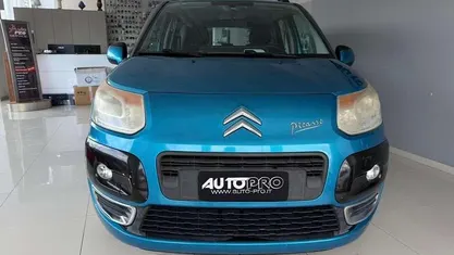 Blu/azzurro Usata 2009 Citroën C3 Picasso Exclusive Monovolume | 3800 € (Buon prezzo)
