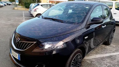 Usata 2023 Lancia Ypsilon Gold Due volumi | 12.900 € (Buon prezzo)