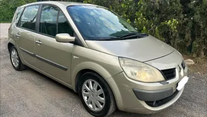 Usata Renault Scénic Dynamique 131 CV (96 kW) 2007 Grigio Monovolume