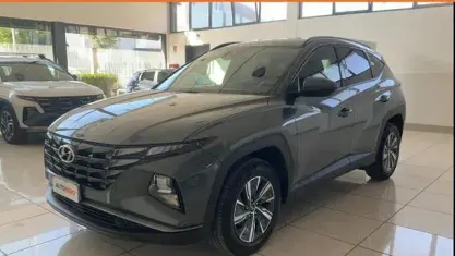 Usata Hyundai Tucson 230 CV (169 kW) 2023 Grigio SUV