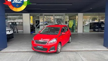 Usata Peugeot 108 Active 72 CV (52 kW) 2019 Rosso Utilitaria