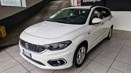 Usata Fiat Tipo Business 120 CV (88 kW) 2019 Nero Station wagon