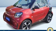 Arancione pastello Usata 2022 Smart ForTwo Electric Drive Passion Tre volumi | 15.500 € (Buon prezzo)
