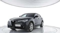 Nero Usata 2023 Alfa Romeo Stelvio Veloce SUV | 37.818 € (Ottimo prezzo)