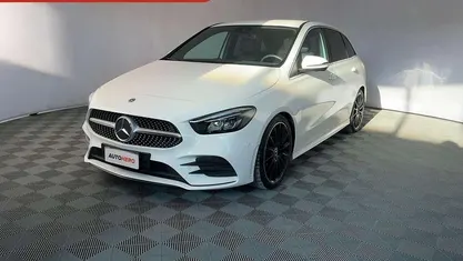 Usata Mercedes B180 Premium 116 CV (85 kW) 2019 Bianco Monovolume