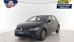 Deep black perlato Usata 2024 VW Polo Life Tre volumi | 21.000 € (Buon prezzo)