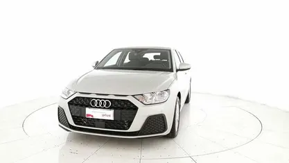 Argento Nuova 2025 Audi A1 Sportback Business Due volumi | 27.900 €