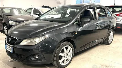 Begagnad Seat Ibiza ST Style 75 HK (55 kW) 2011 Grå Kombi