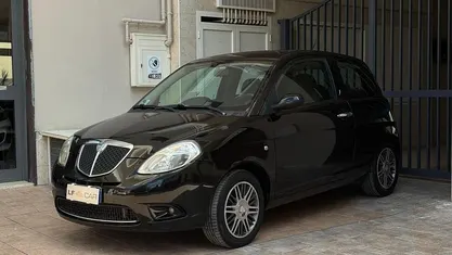 Usata Lancia Ypsilon 75 CV (55 kW) 2009 Utilitaria