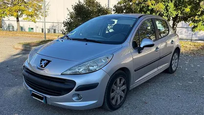 Usata Peugeot 207 68 CV (50 kW) 2008 Argento Berlina