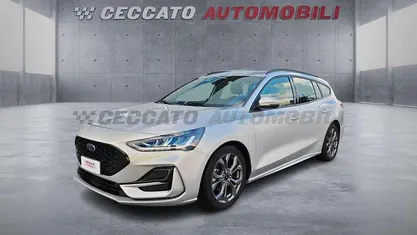 Argento Usata 2023 Ford Focus ST-Line Station wagon | 18.109 € (Buon prezzo)