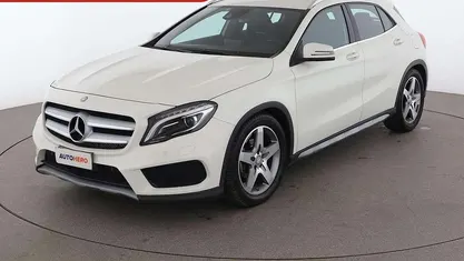 Usata 2016 Mercedes GLA200 Premium SUV | 17.799 € (Buon prezzo)