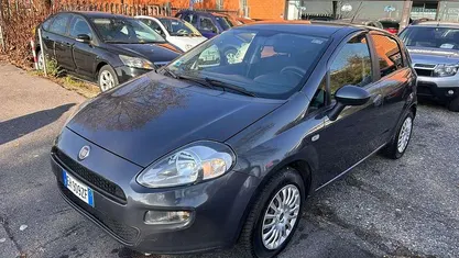 Usata Fiat Punto Racing 77 CV (56 kW) 2013 Grigio Berlina