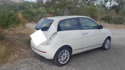 Usata Lancia Ypsilon 69 CV (50 kW) 2011 Utilitaria