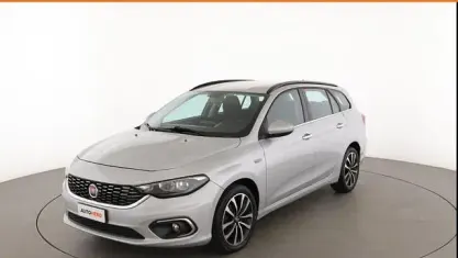 Usata Fiat Tipo Lounge 120 CV (88 kW) 2018 Argento Station wagon