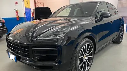 Usata Porsche Cayenne Turbo 549 CV (403 kW) 2018 Nero SUV