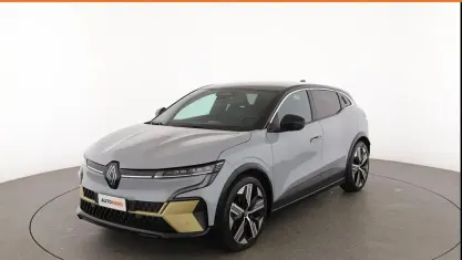 Begagnad Renault Mégane 55 kW (75 HK) 2022 Grå SUV
