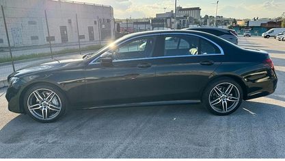 Gebraucht Mercedes E220 Premium 194 PS (142 kW) 2017 Schwarz Limousine