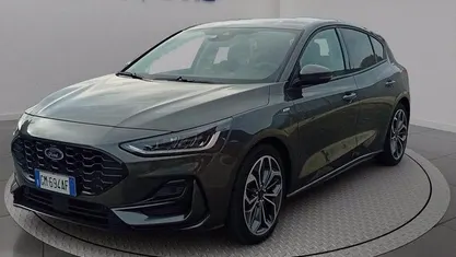 Usata Ford Focus ST-Line X 155 CV (114 kW) 2023 Magnetic grey Berlina