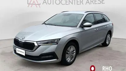 Usata Skoda Octavia Executive 150 CV (110 kW) 2021 Grigio Station wagon