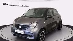 Grigio indyum/tetto nero Usata 2017 Smart ForFour Passion Tre volumi | 13.500 € (Buon prezzo)
