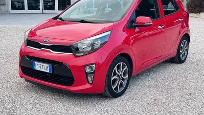 Rosso Usata 2019 Kia Picanto Due volumi | 8999 € (Buon prezzo)