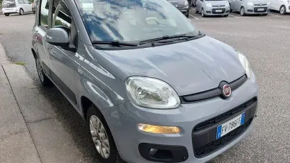 Usata Fiat Panda Lounge 69 CV (50 kW) 2019 Grigio Utilitaria