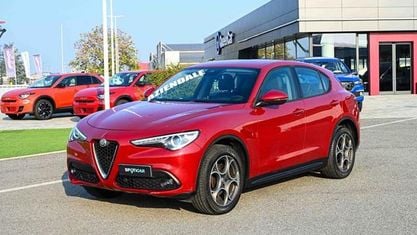 Usata Alfa Romeo Stelvio Executive 210 CV (154 kW) 2017 Rosso SUV