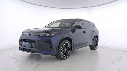 Nuova VW Tayron R-line Plus 204 CV (150 kW) 2026 Viola SUV