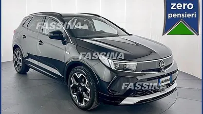 Usata Opel Grandland X Ultimate 131 CV (96 kW) 2024 SUV