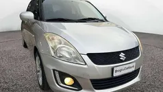 Grigio Usata 2015 Suzuki Swift Tre volumi | 5900 € (Buon prezzo)