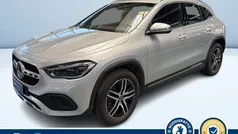 Argento metallizzato Usata 2020 Mercedes GLA200 SUV | 33.700 € (Buon prezzo)