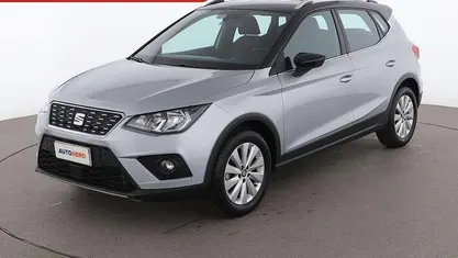 Usata Seat Arona XCELLENCE 110 CV (80 kW) 2021 Argento SUV