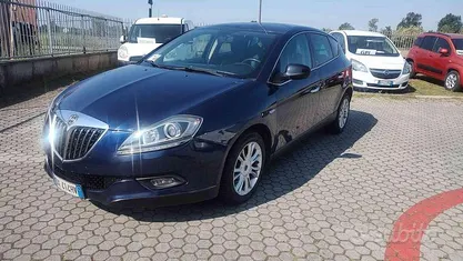 Usata Lancia Delta 120 CV (88 kW) 2009 Utilitaria