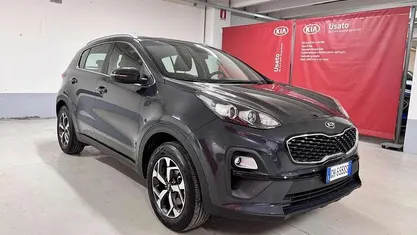Penta metal Usata 2022 Kia Sportage Urban SUV | 16.900 € (Super prezzo)
