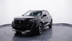 Nero perla Usata 2022 Peugeot e-2008 Allure SUV | 19.990 € (Buon prezzo)