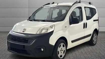 Usata Fiat Qubo Dynamic 95 CV (69 kW) 2016 Bianco Monovolume