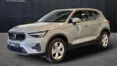 Grigio Usata 2024 Volvo XC40 Core SUV | 35.700 € (Buon prezzo)