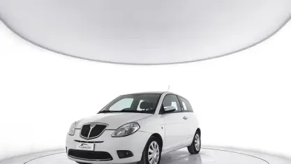 Usata Lancia Ypsilon 77 CV (56 kW) 2009 Bianco Utilitaria