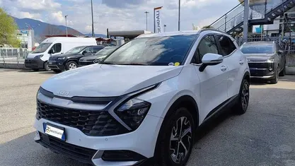 Usata Kia Sportage Style 179 CV (131 kW) 2023 Bianco SUV